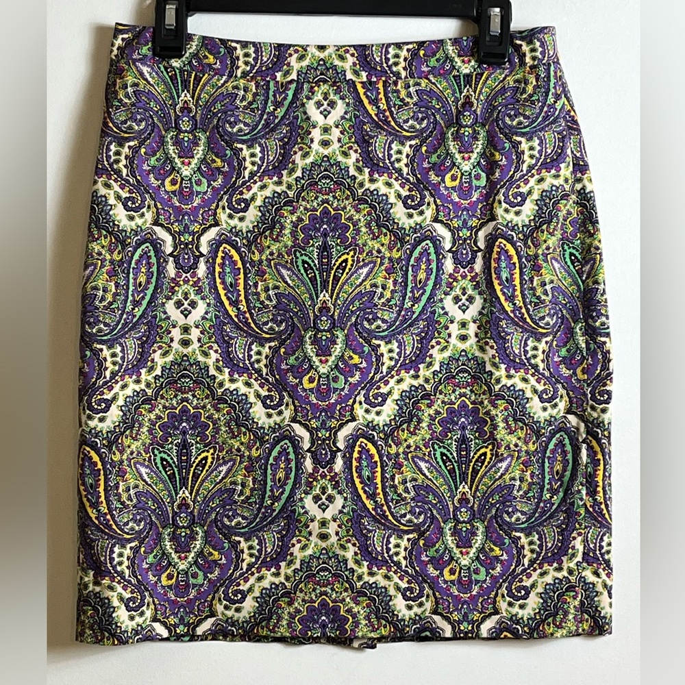 JCrew Women’s Purple Green Paisley Pencil Skirt Size 4 Lined Chic 90’s Cotton